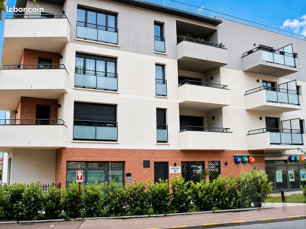 Parking/box NEUILLY PLAISANCE · à Neuilly-Plaisance · 63 €/mois
