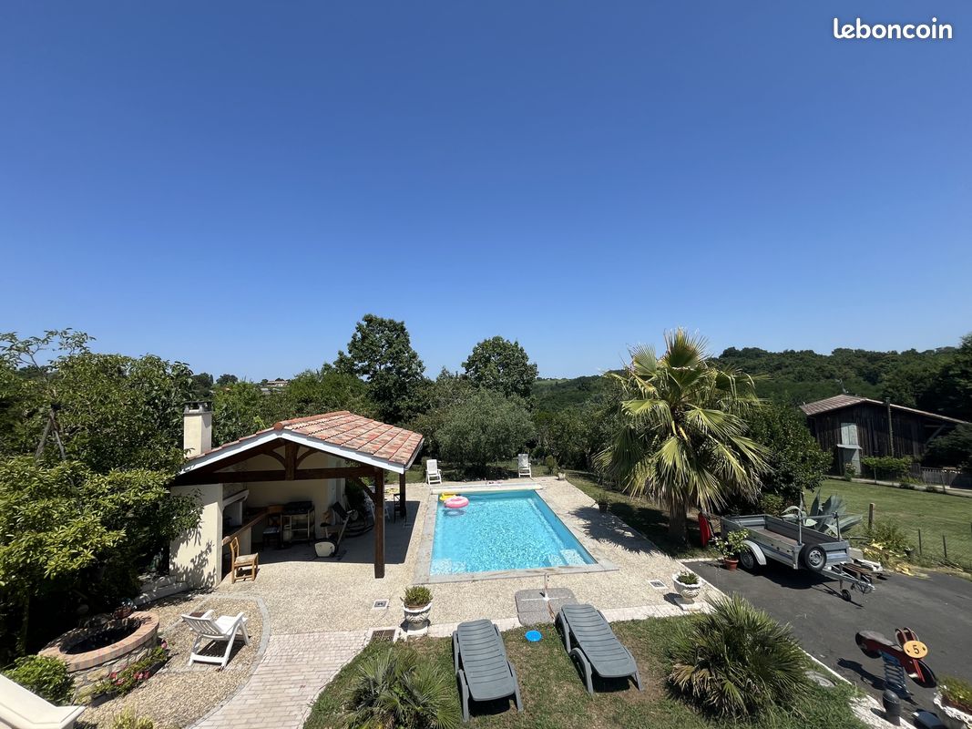 Maison 6 pièces 170 m² · à Rions · 170 m² · 396 000 €