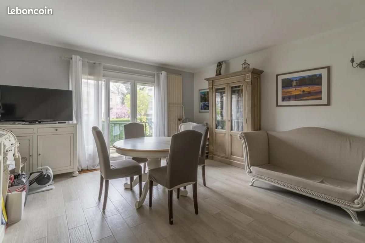 Maison 4 pièces 135 m² · à Maurepas · 135 m² · 275 000 €