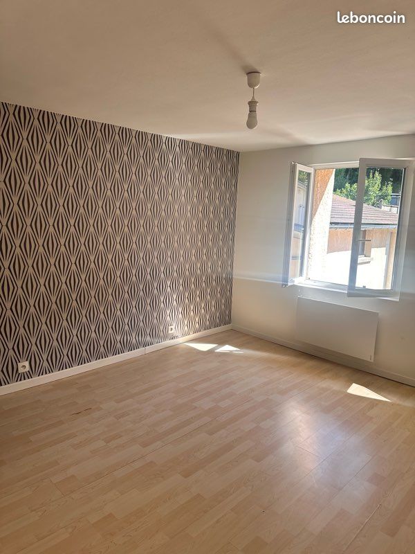 Appartement 3 pièces 50 m² · à Chartres · 50 m² · 720 €