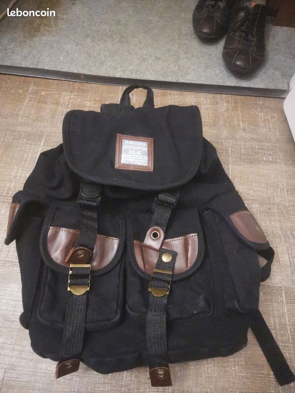 Sac a dos noir bonne état (image 1)