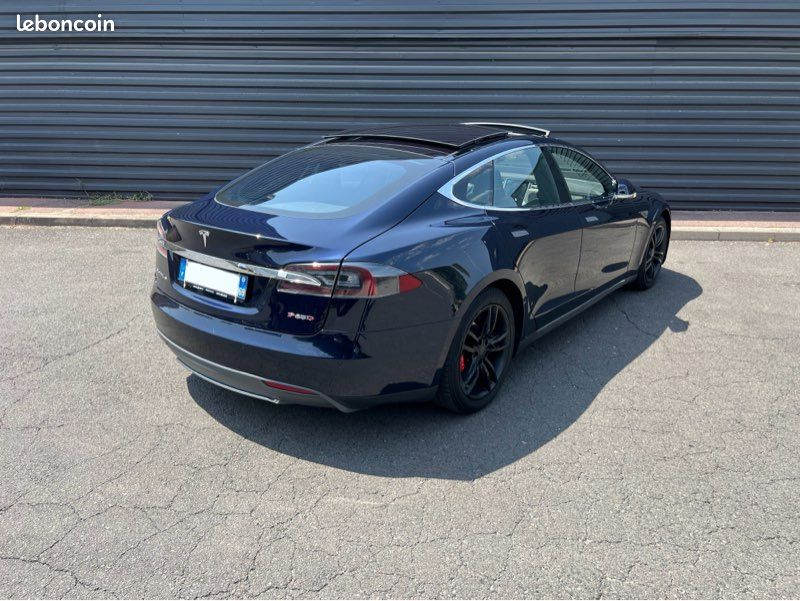 TESLA Model S P85D Inouï+ 770 - Toit ouvrant - Cuir/Alcantara - Caméra - Régulateur adaptatif - Autopilot - Sono 12 HP - Ludicrous P90d P100d (image 4)