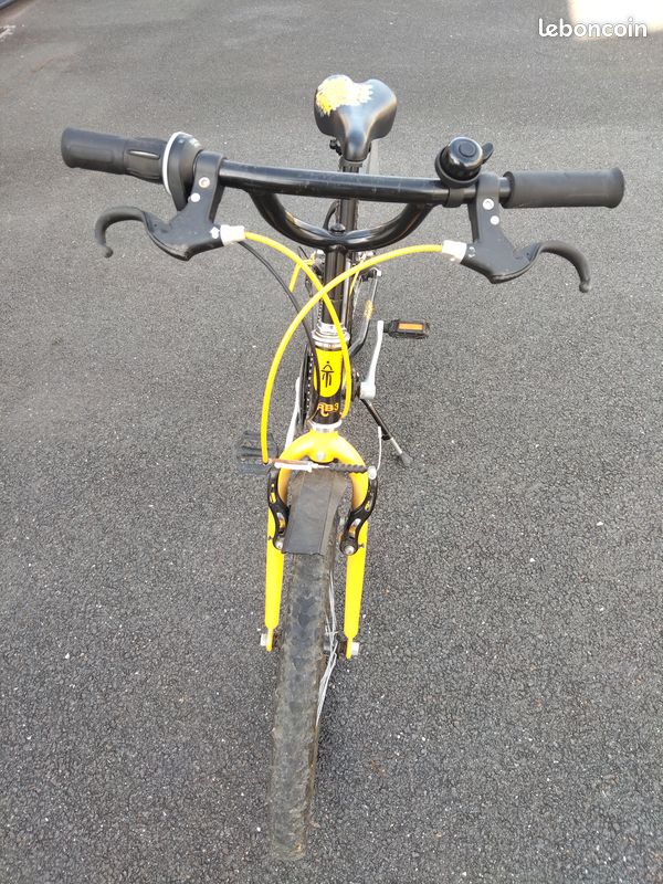 Vend vélo 20 pouces 6-9 ans (image 3)
