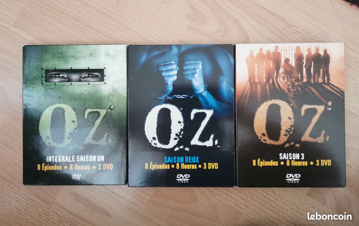 DVD "OZ" - saisons 1, 2 et 3 (image 1)