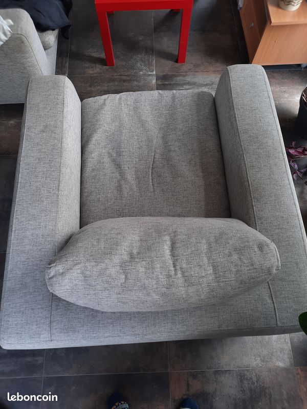 Fauteuil gris (image 3)