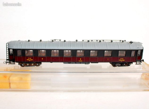 FRANCE TRAINS Voiture OCEM faces lisses C10 3e cl ETAT / REF 287 / HO - Modélisme