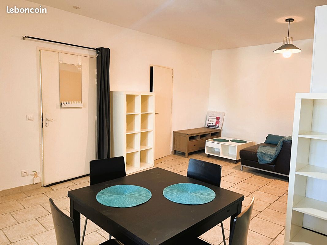 Appartement 1 pièce 39 m² · à Saint-Cannat · 39 m² · 635 €/mois