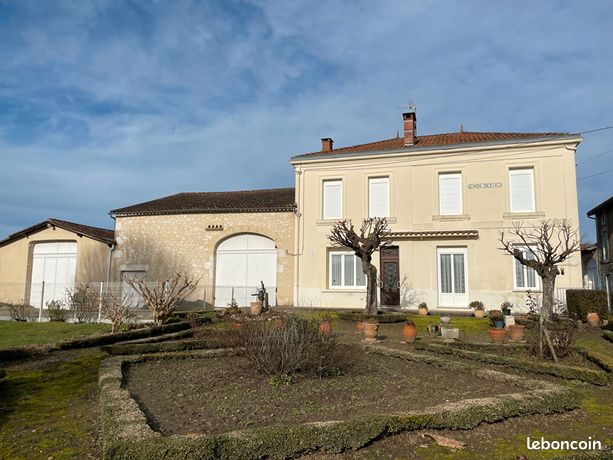 Maison 10 pièces 232 m²