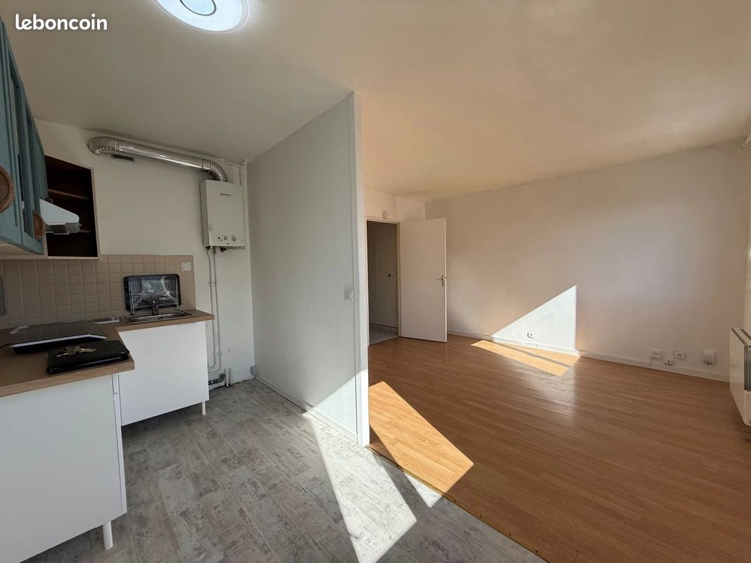 Appartement a louer chelles - 1 pièce(s) - 28 m2 - Surfyn
