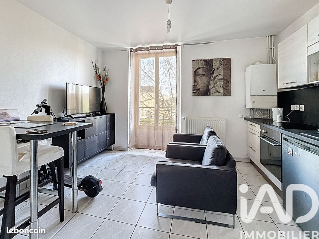 Immeuble 297 m² Bondoufle (image 9)