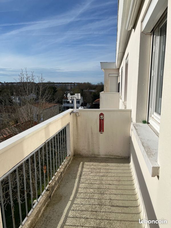 Appartement 4 pièces 71 m² - Rochefort 17300 (image principale 3)