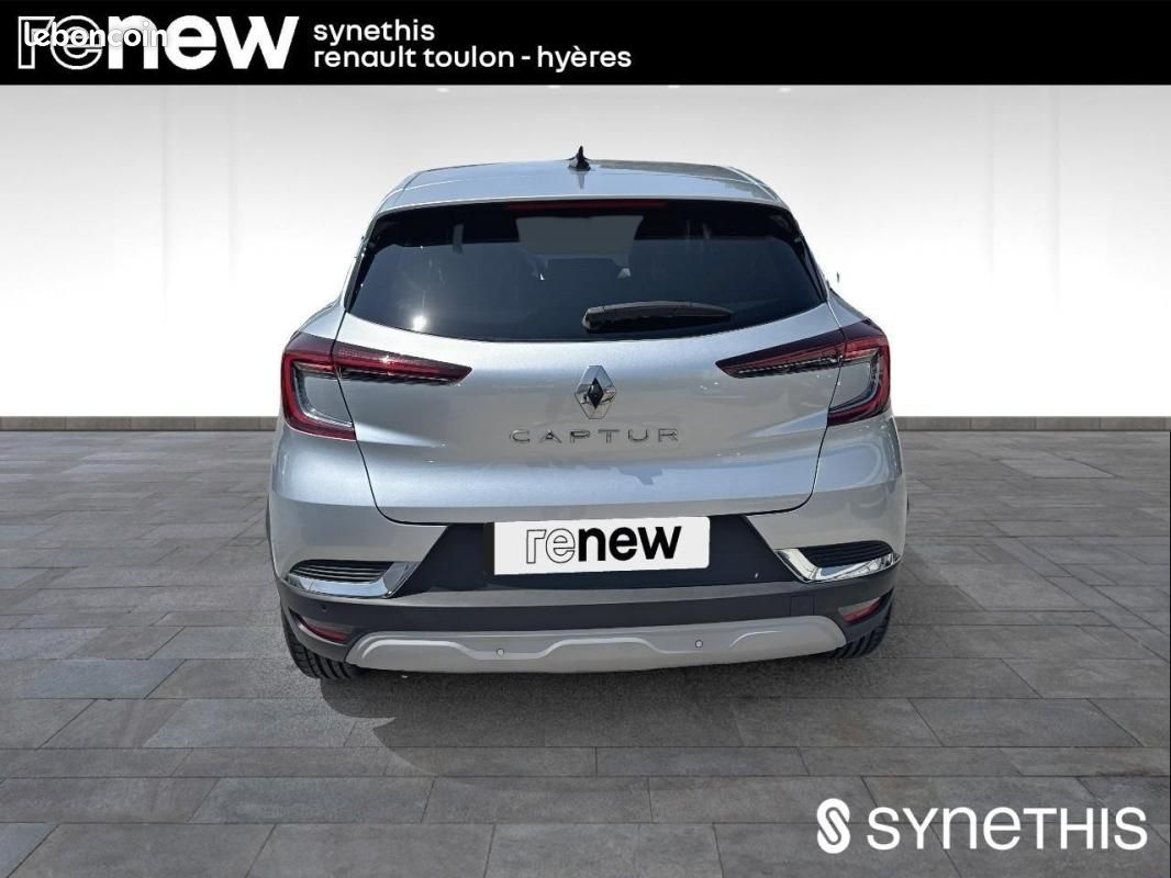 Renault Captur mild hybrid 140 Techno (image 17)