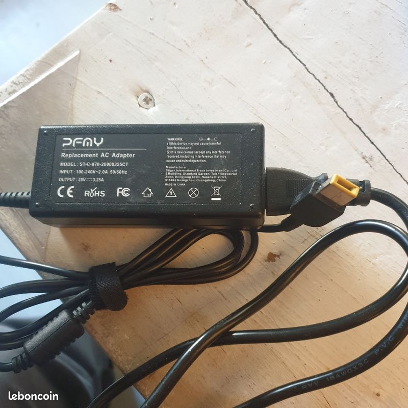 Chargeur ordinateur lenovo st c 070 (image 1)