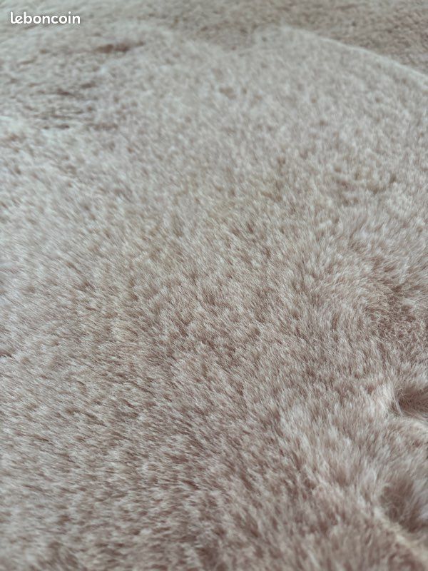 Tapis rose (image 2)