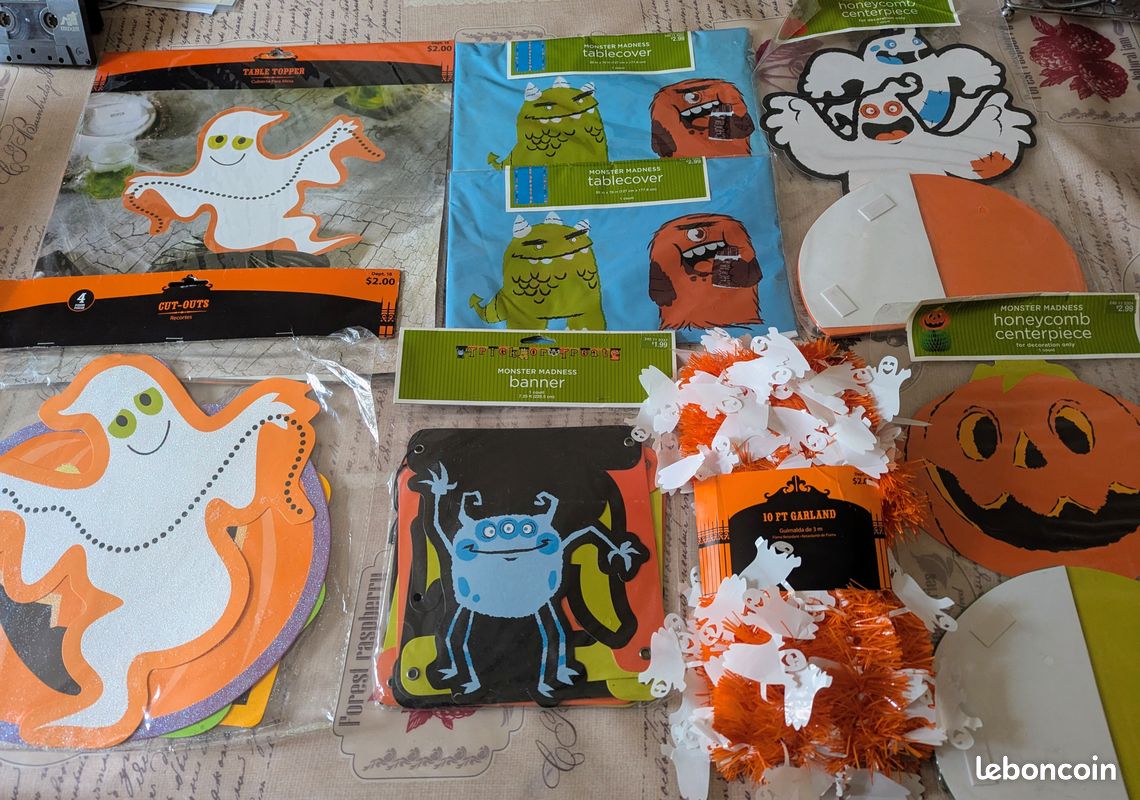 Lot articles Décoration Decor Halloween (guirlande, bannière, pièce maîtresse) - Neuf (image 1)