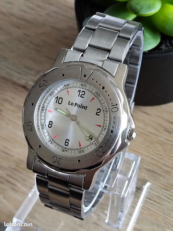 Montre Publicitaire Le Point Quartz - Boîtier Acier Argenté, Aiguilles Lumineuses - Neuve De Stock