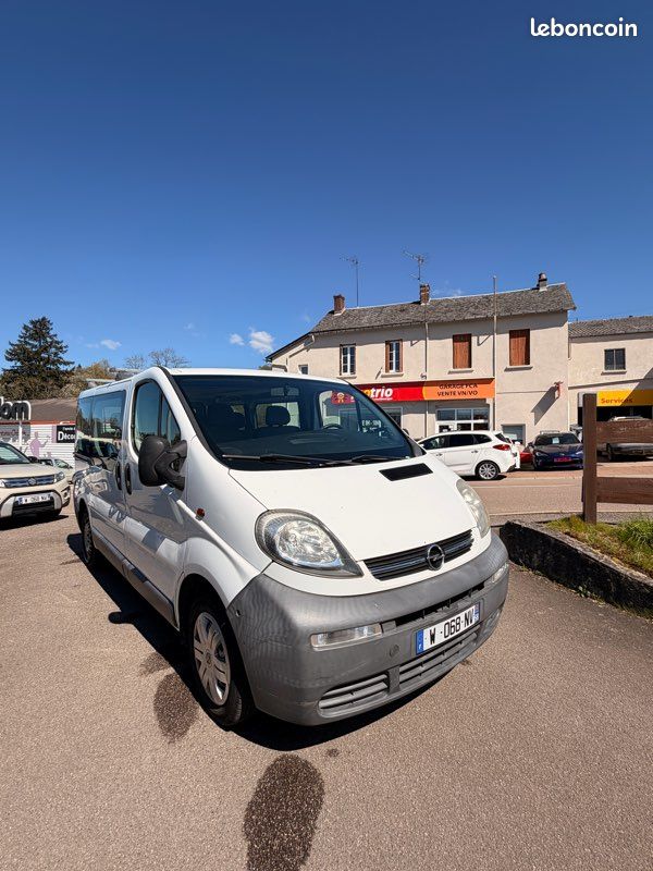 Opel Vivaro 1.9 DCI 82 cv 9 places 1ere Main (image 1)