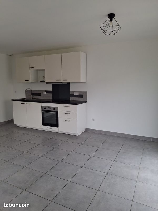 Maison 3 pièces 56 m² · à Albi · 56 m² · 700 €
