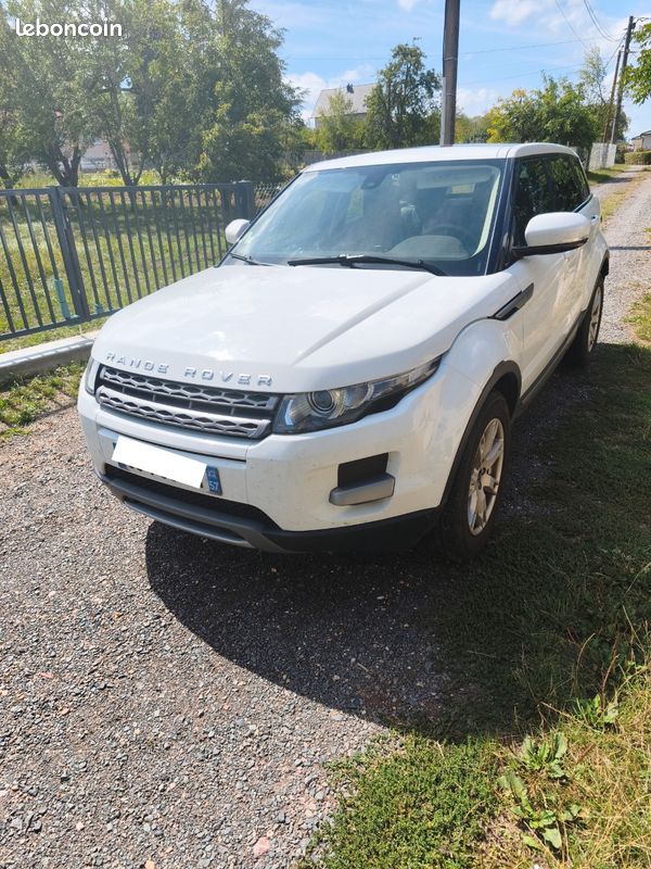 Land rover Range Rover Evoque 2.2 eD4 Pure 4x2 (image 1)