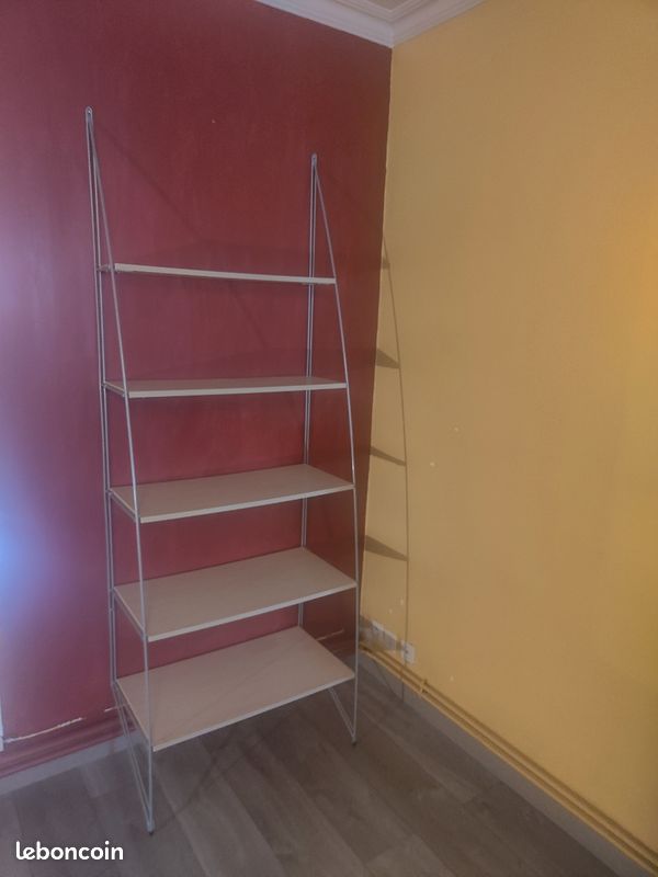 Étagère bibliothèque IKEA modèle Artist