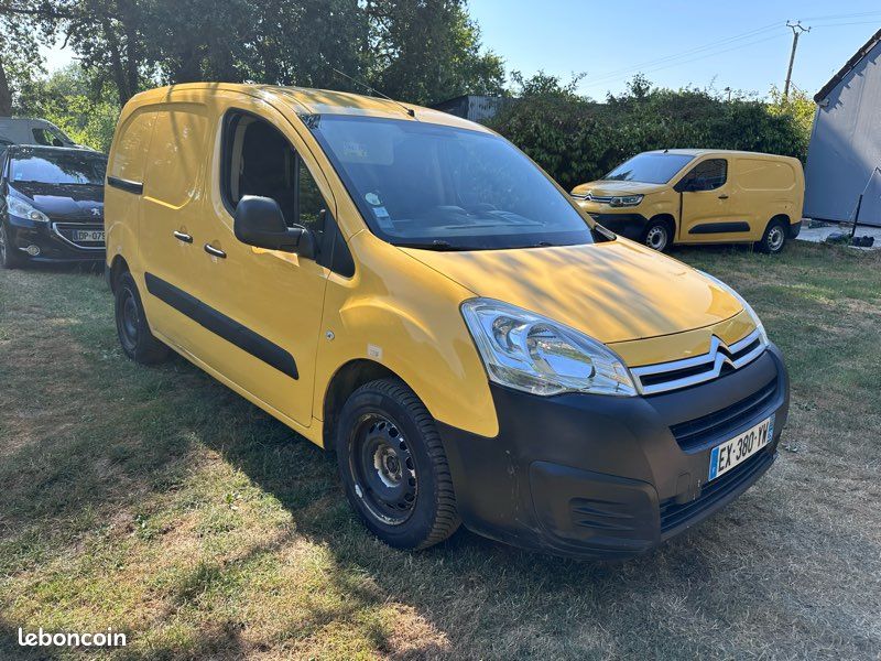 Citroën Berlingo 1.6 blueHdi Boîte automatique (image 1)