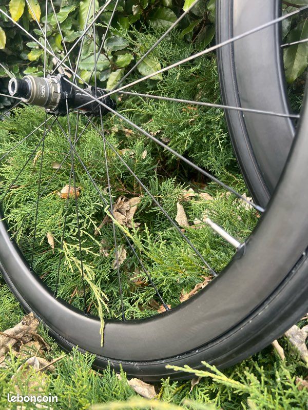 Paire de roues en carbone pour vélo de route 700 C