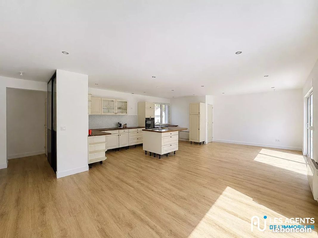 Maison 4 pièces 87 m² · à Chanteau · 87 m² · 239 500 €