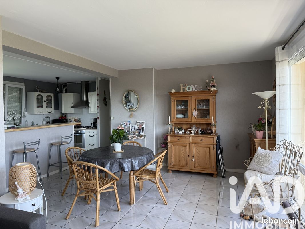 Appartement 4 pièces 79 m² · à Saint-Quentin · 79 m² · 59 500 €