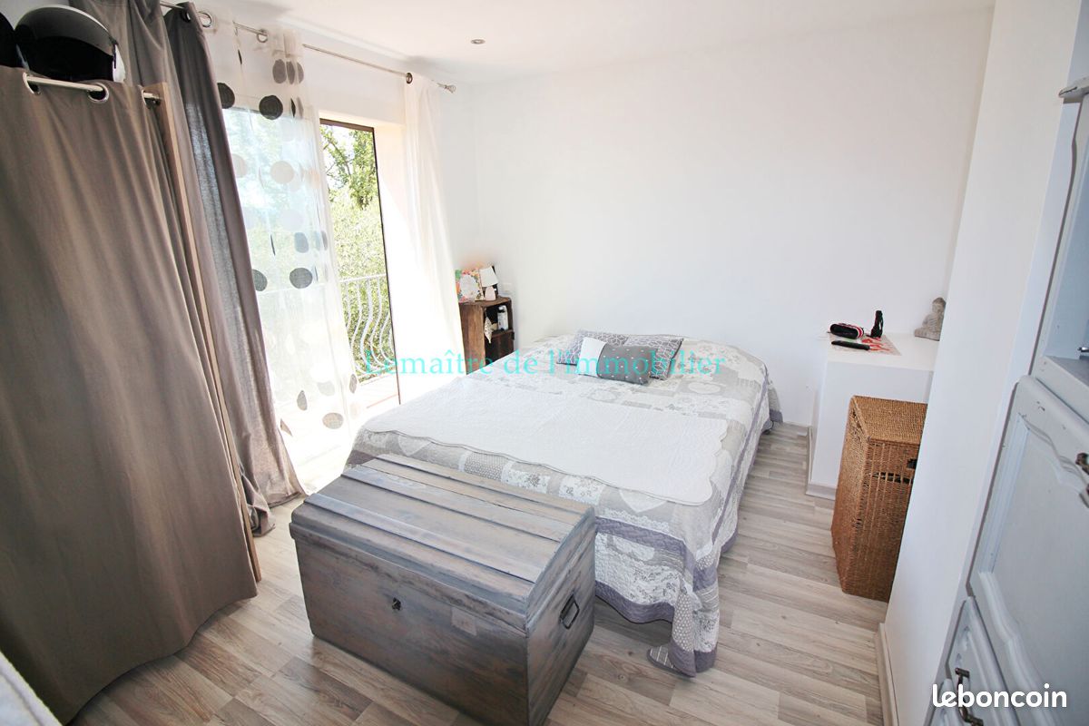 Maison 5 pièces 94 m² (image 7)