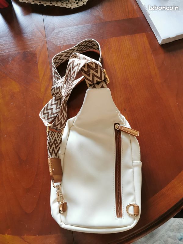 Sac bandoulière femme (image 3)