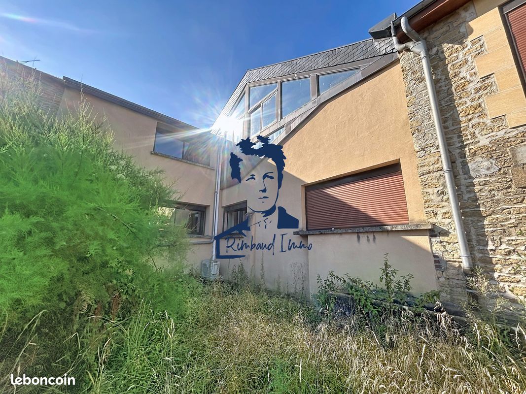 Bureaux 700 m² Remilly-Aillicourt (image 1)