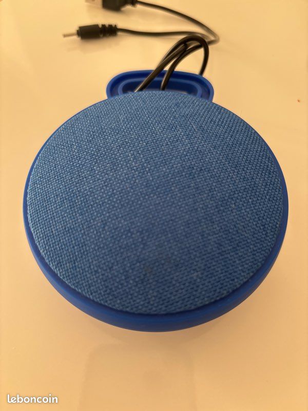 Enceinte portable Bluetooth (image 1)