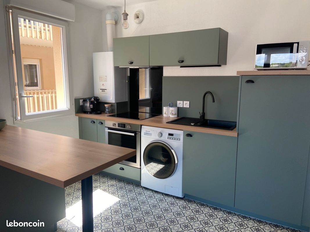 Appartement T2 meublé étudiant + wifi (charges non comprises) - Boucau 64340 (image principale 0)