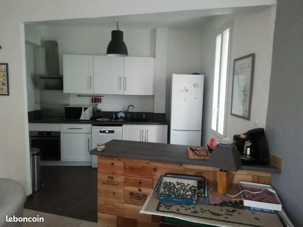 Appartement 4 pièces 86 m² · à Toulon · 86 m² · 900 €