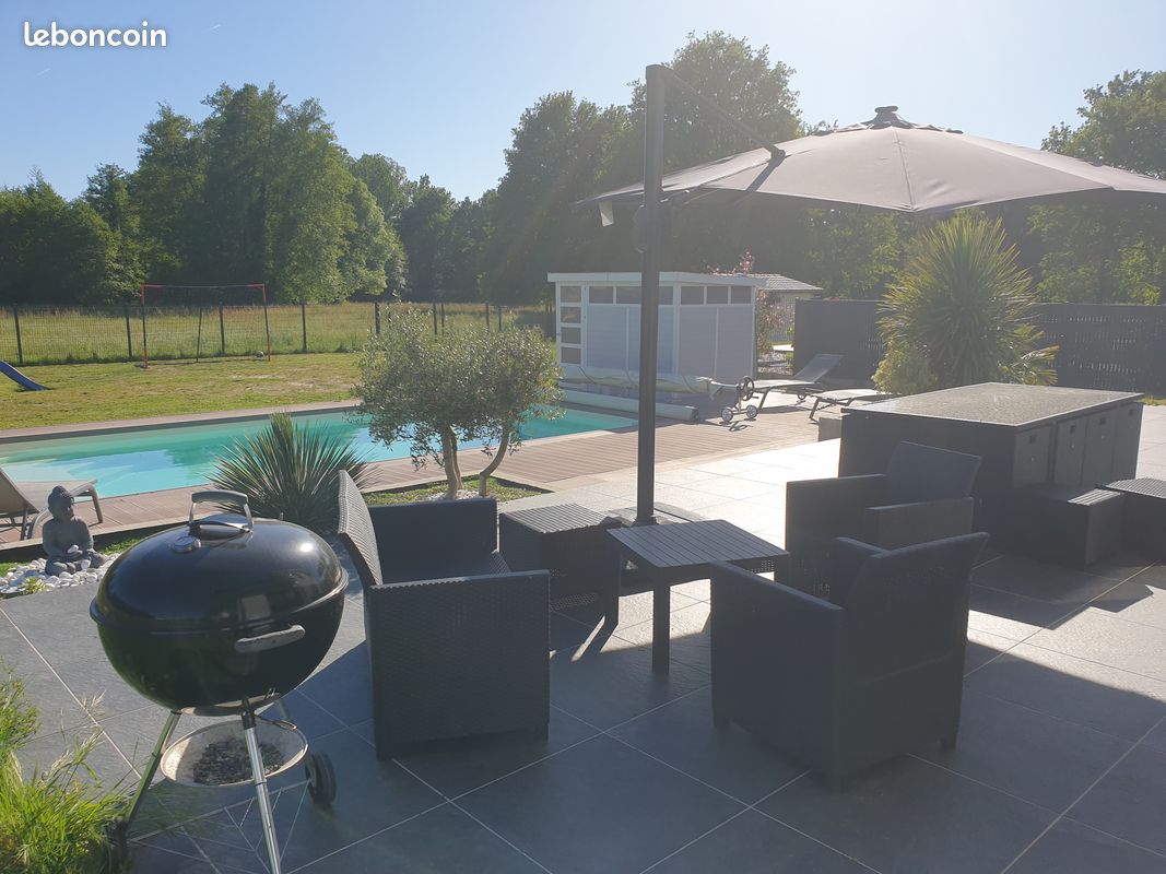 Maison 8 pièces 174 m² · à Salles · 174 m² · 599 000 €