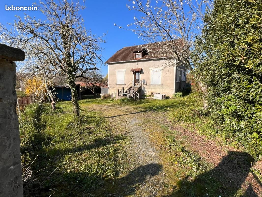 Maison 5 pièces 77 m² · à Saint-Pardoux-la-Rivière · 77 m² · 78 500 €