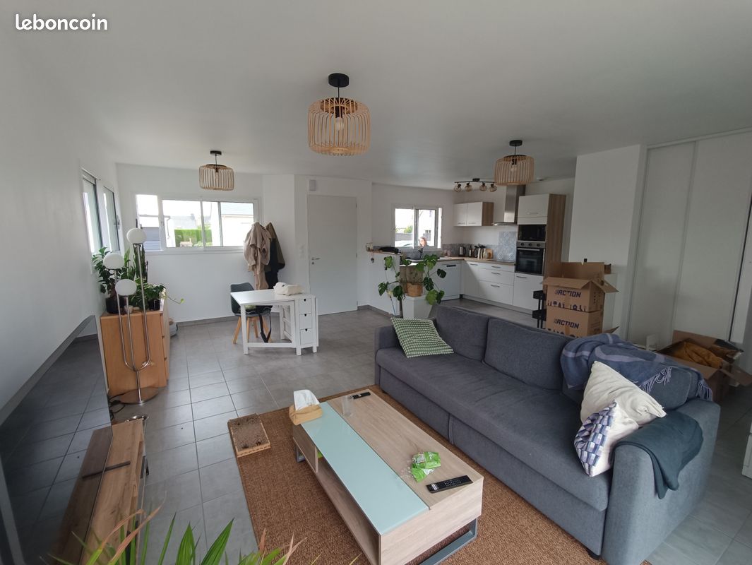 Maison 4 pièces 84 m² · à Goudelin · 84 m² · 850 €