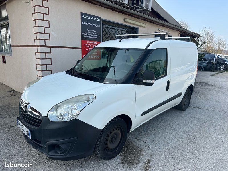 Opel Combo 1.3 CDTI 95 cv L1H1 PACK CLIM + 2017 MOTEUR A CHAÎNE (image 1)