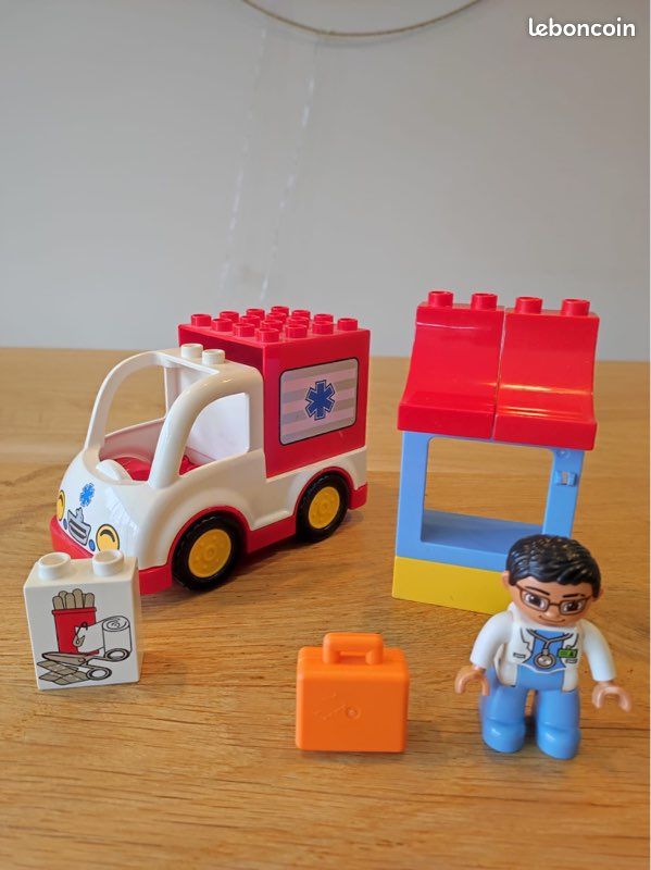 Borneobulletin Com Lego Duplo John Lewis Lego Sets Lego Duplo Ville  Ambulance LEGO Ambulance 10527 DUPLO