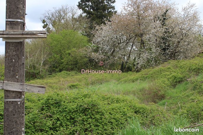 Terrain 1700 m² villiers le roux