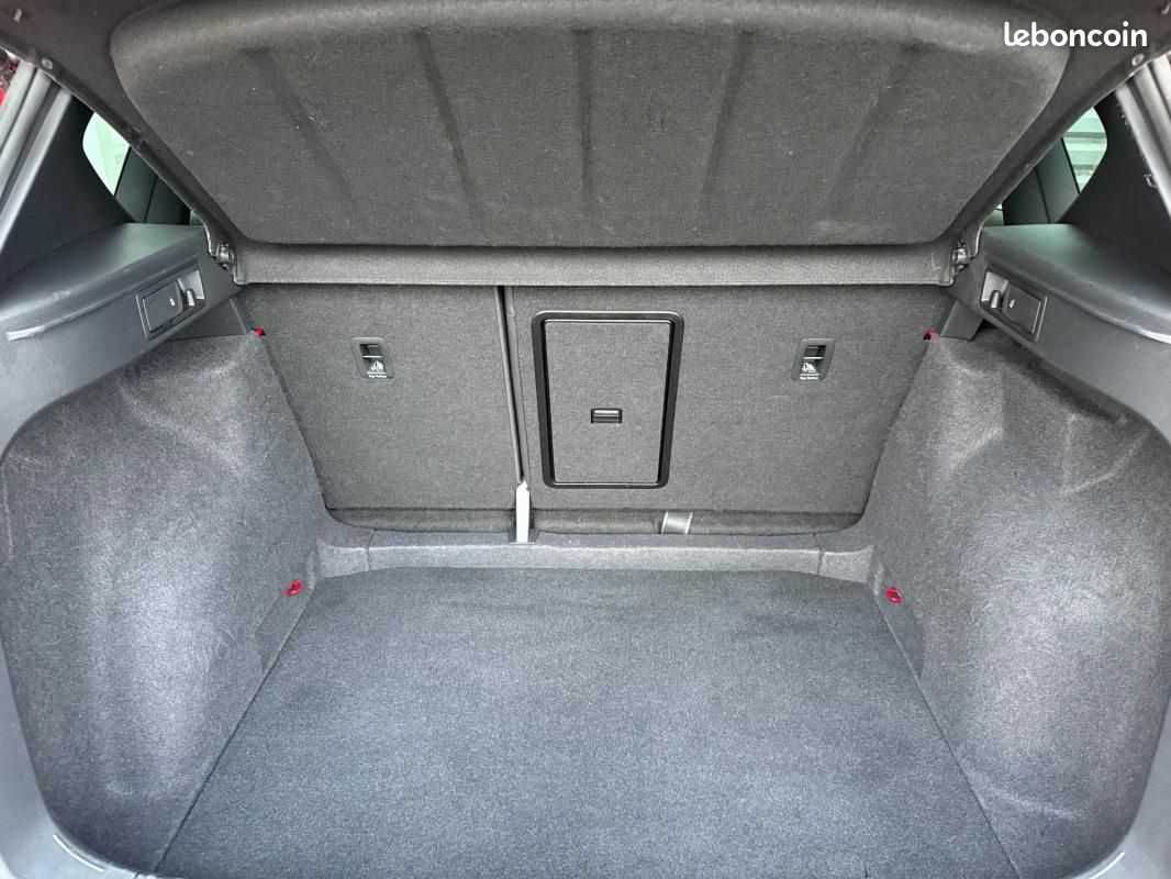 Seat Ateca 2.0 TDI 150 ch Start/Stop DSG7 FR (image 16)