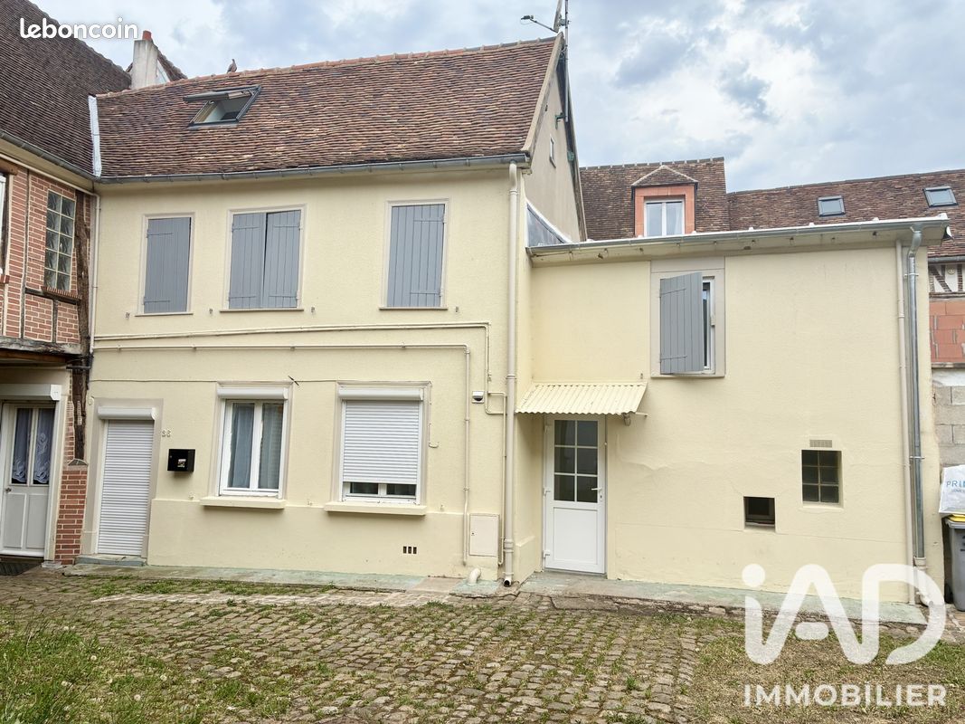 Maison 3 pièces 65 m² · à Beauvais · 65 m² · 140 000 €