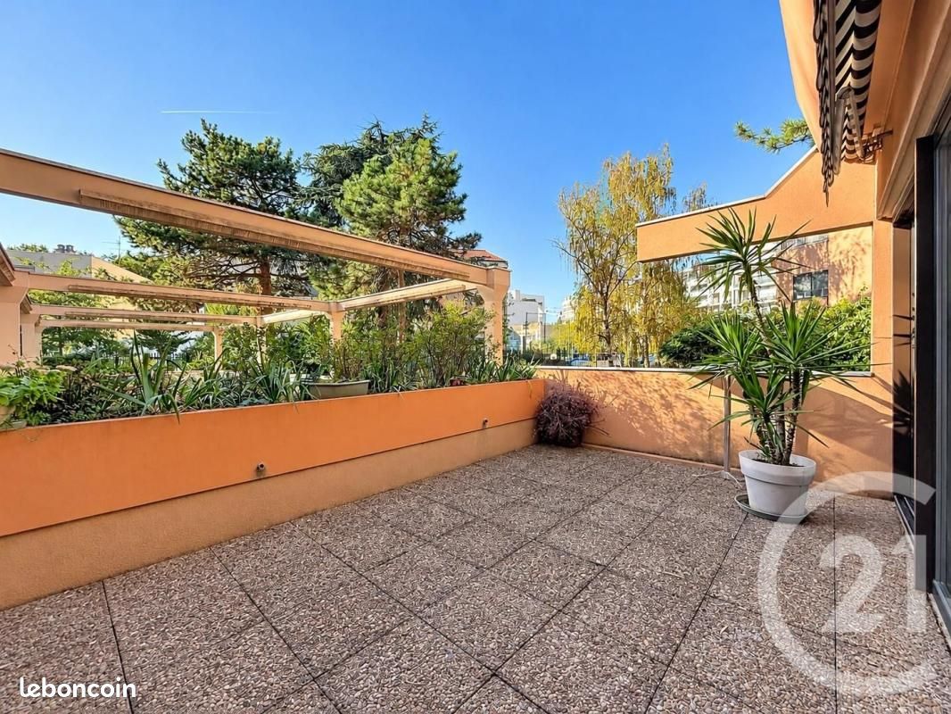 Appartement 4 pièces 84 m² · à Lyon · 84 m² · 320 000 €