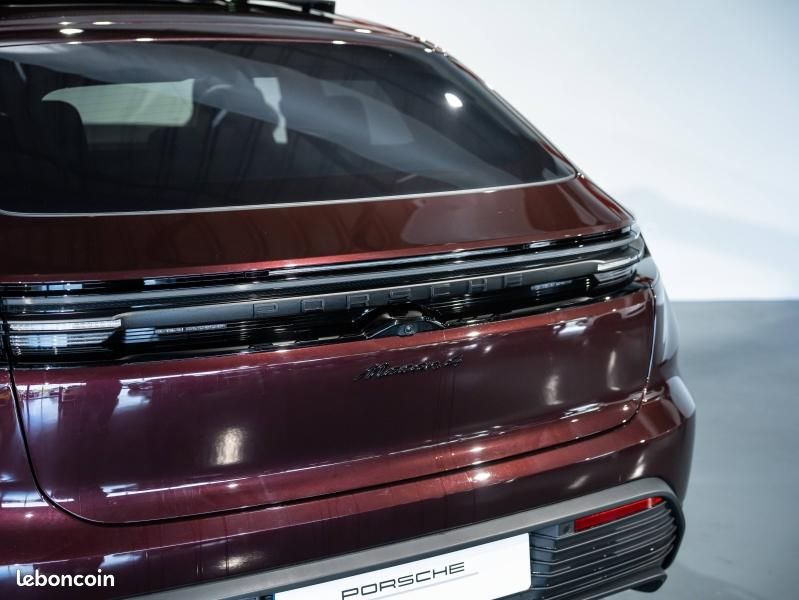 Porsche Macan 408ch 4 MY25 (image 12)
