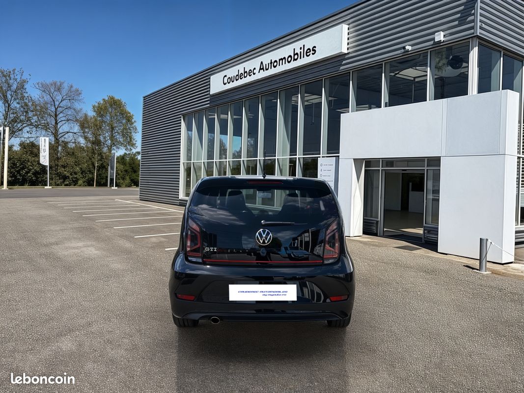 VOLKSWAGEN Up 1.0 115 BVM6 GTI (image 4)