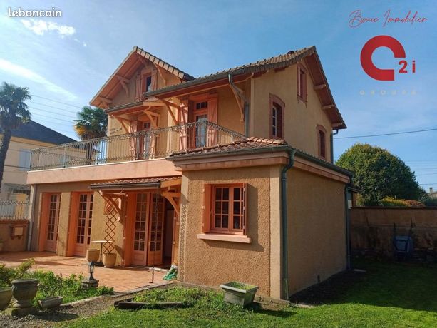 Maison 150 m² Vic En Bigorre