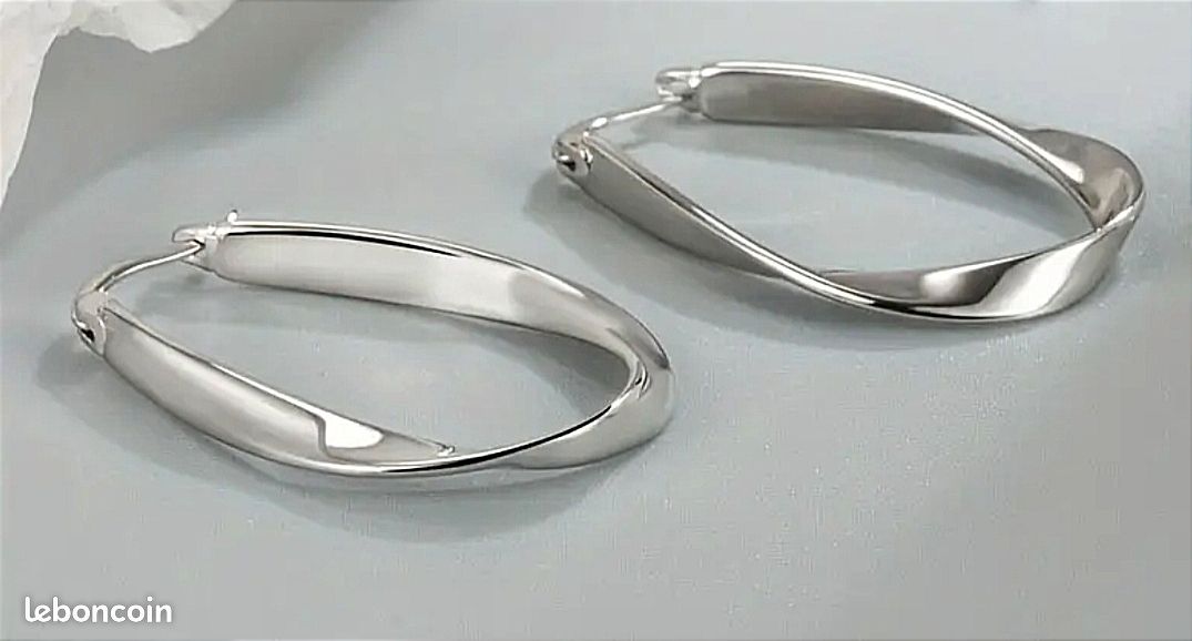 TRÈS BELLES CRÉOLES ONDULÉES. 3,21 CM de LONG. PRIX NÉGOCIABLE (image 8)