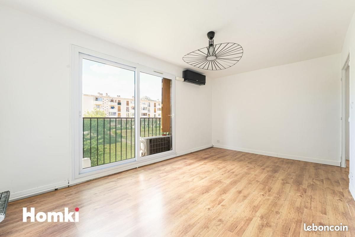 Appartement 3 pièces 57 m² · à Aubagne · 57 m² · 170 000 €