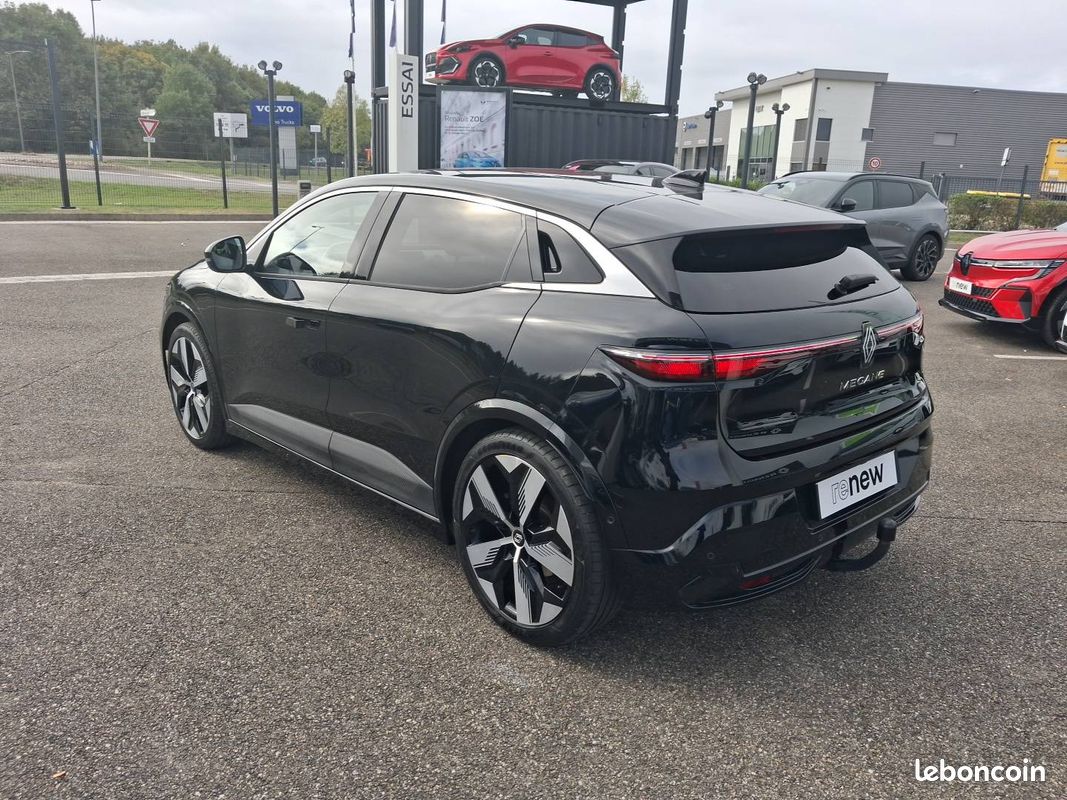 RENAULT Megane E-Tech EV60 220 ch super charge Techno (image 7)