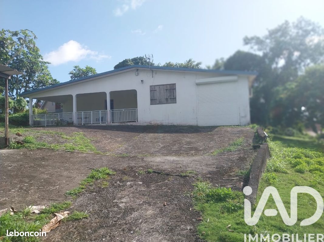 Maison 5 pièces 146 m² · à Baie-Mahault · 146 m² · 399 000 €